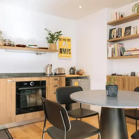 Stylish 1bd Apart For 2 - Canal Saint-martin Paris