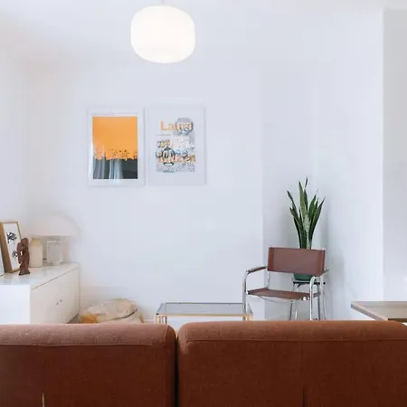 Stylish 1bd Apart For 2 - Canal Saint-martin Apartamento