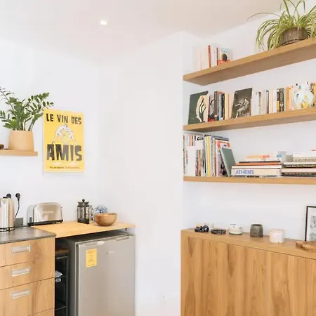 Stylish 1bd Apart For 2 - Canal Saint-martin * Paris